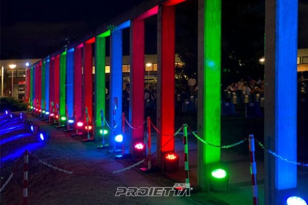 Architectural led projector for outdoor use